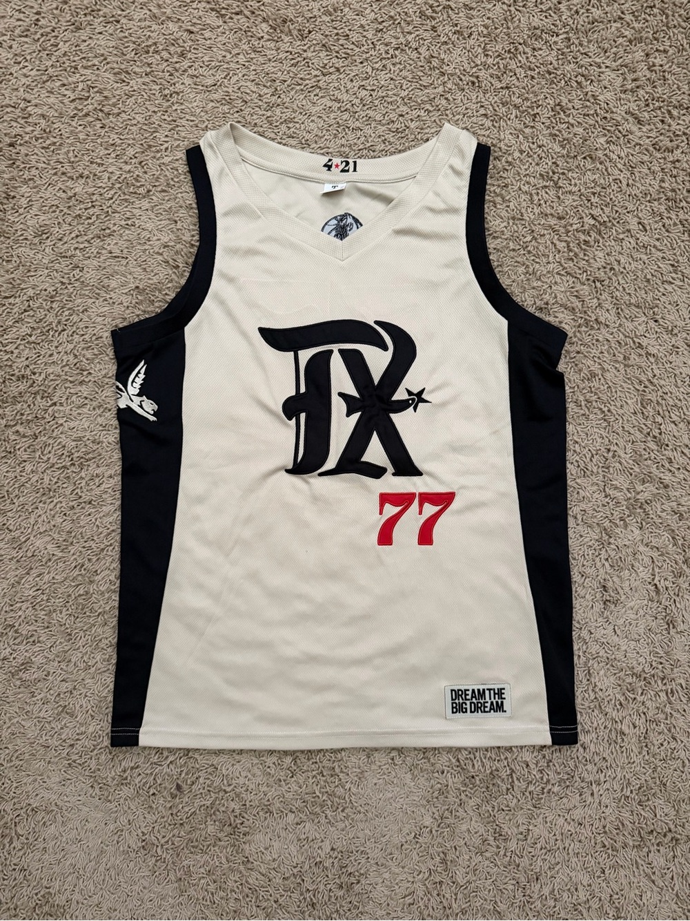 Texas Rangers Jersey Mens Medium Luka Doncic Dallas Mavericks Basketball RARE